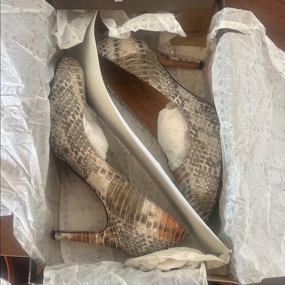 Corso Como Del Pump White Python 7.5 - Picture 16 of 17